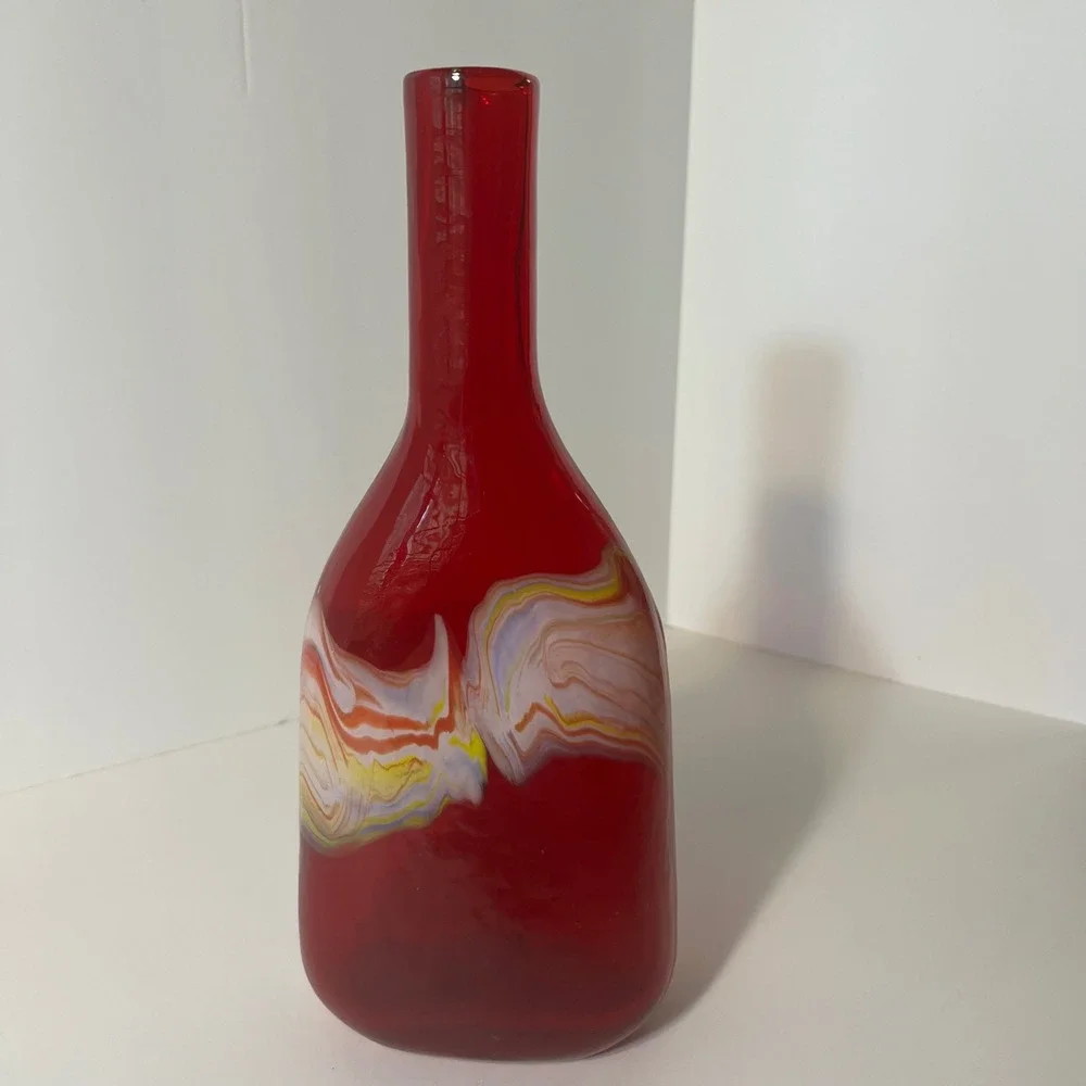 Red Hand Blown Art Glass Vase Long Neck Swirl Pattern Agate Style Decor 12